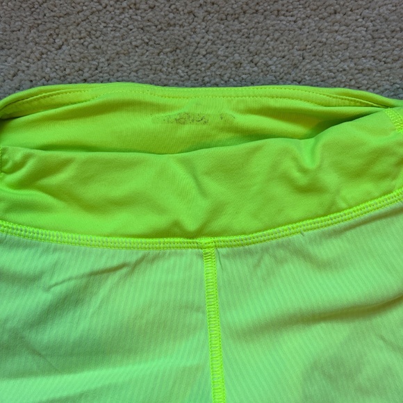 lululemon kids yellow shorts - Picture 5 of 5
